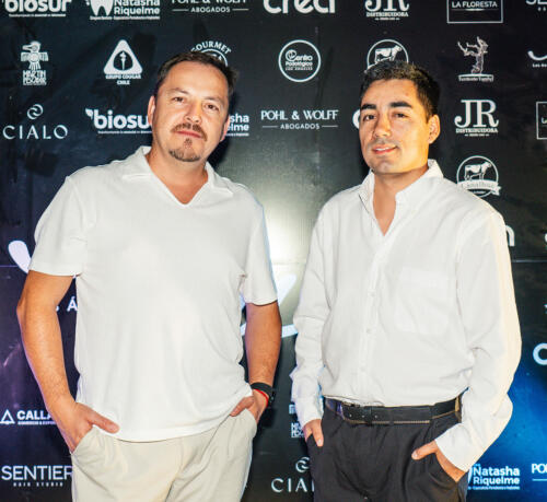 Carlos Muñoz y Brian Viveros