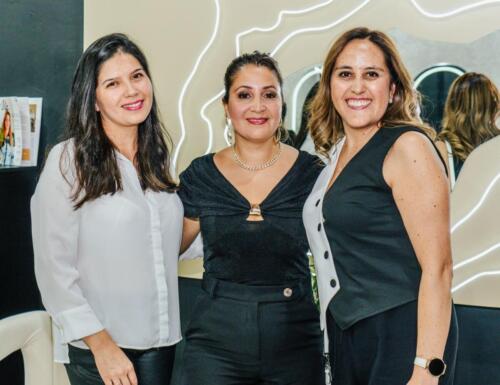 Paulina Alveal, Viviana Canario y Roxana Jarpa