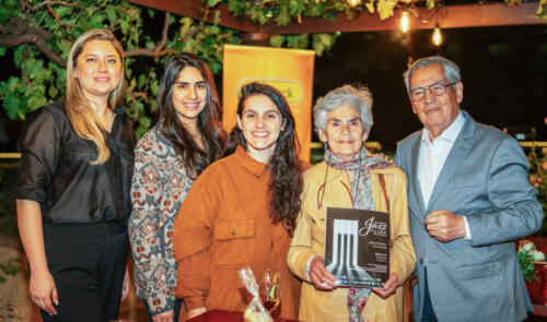 Verónica y Bárbara Avilés, Daniela Gómez, Sonia y Néstor Pérez