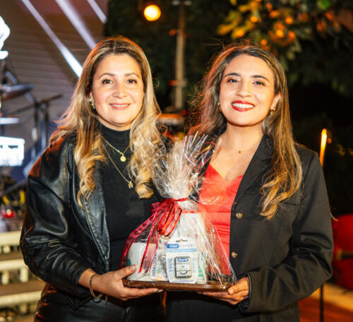 Viviana Canario y Natasha Riquelme